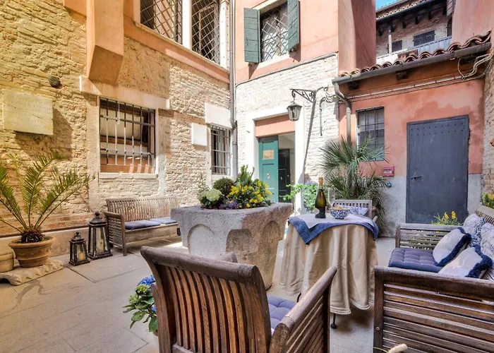 Ca' Della Corte
